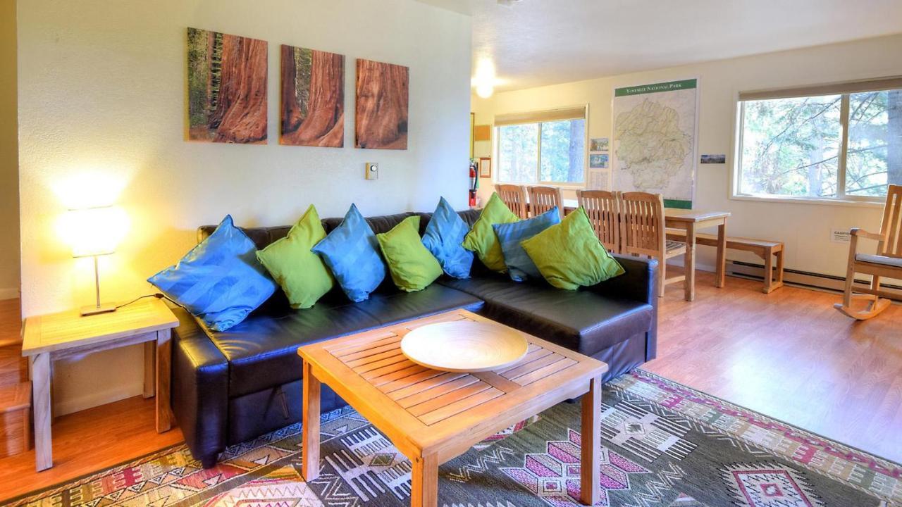 Hawks Nest Lodge Йосемити Уест Екстериор снимка